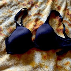 Vanity Fair Women's Black pushup Bra -38B